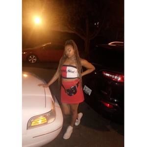 Meet your Posher, Nina